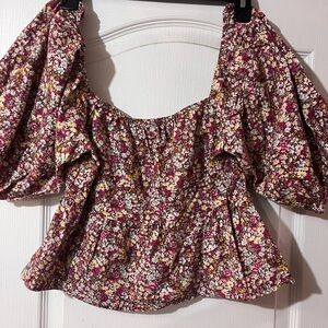 Floral Puff Sleeve Top